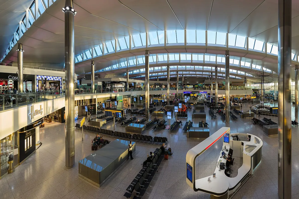 Heathrow Airport Terminal 2, London, England - Diliff