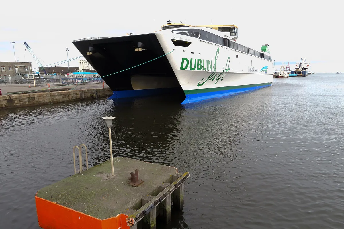 Irish Ferries' Dublin Swift at Dublin Port - geograph.org.uk - 5941946