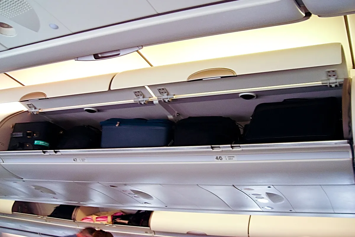 Luggage compartments Airbus