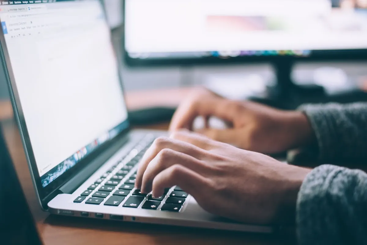 Why the same hotel costs different amounts on every site you open